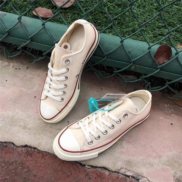spring and summer 2019 new classic 1970s chuck 70 men and women high and low canvas casual shoes 25colors with box s08, Black
spring and summer 2019 new classic 1970s chuck 70 men and women high and low canvas casual shoes 25colors with box s08, Black