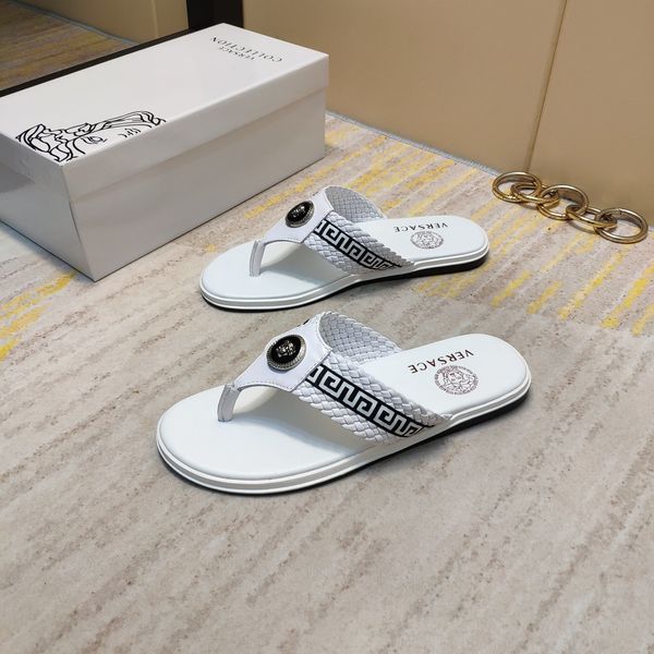 dhl tide brand men's 2020 summer new woven flip-flops printed non-slip slippers men's dusa fashion men's slippers#05, Red;white
dhl tide brand men's 2020 summer new woven flip-flops printed non-slip slippers men's dusa fashion men's slippers#05, Red;white