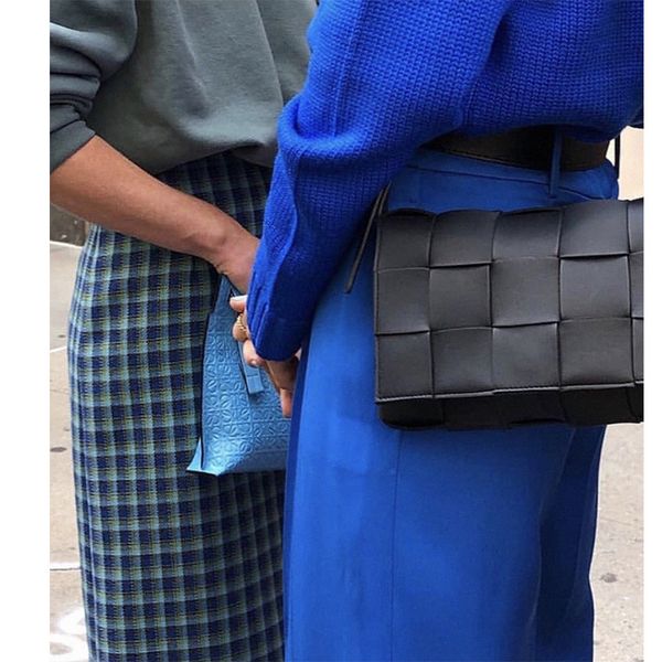 luxury handbags women bags designer knit leather shoulder bag women messenger bag pu leather woven purses and handbag tote bags
luxury handbags women bags designer knit leather shoulder bag women messenger bag pu leather woven purses and handbag tote bags