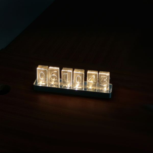 acrylic version of the glow clock monochrome clock led drive with night light mode deskliving room decoration
acrylic version of the glow clock monochrome clock led drive with night light mode deskliving room decoration