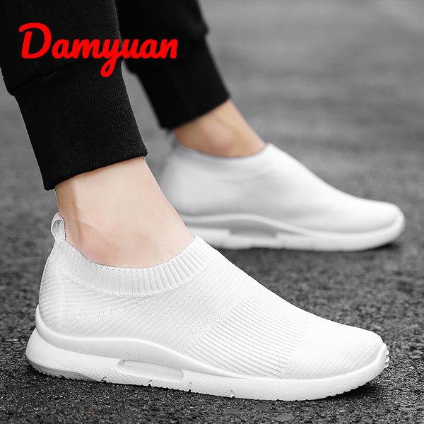new lightweight men's running shoes autumn and winter white comfortable skid-proof men's shoes outdoor walking 
new lightweight men's running shoes autumn and winter white comfortable skid-proof men's shoes outdoor walking