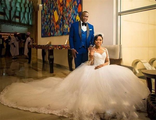 Zipper Back Sheer Neck Bridal Gowns Vestidos African Ball Gown Wedding Dresses Lace Appliques Illusion Long Sleeves Wedding Dress
Zipper Back Sheer Neck Bridal Gowns Vestidos African Ball Gown Wedding Dresses Lace Appliques Illusion Long Sleeves Wedding Dress