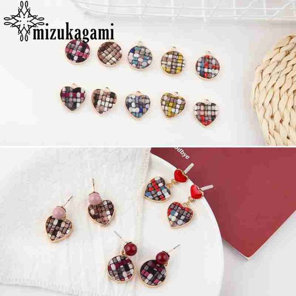 zinc alloy lattice loving circle knitting fabric charms 10pcs/lot for diy fashion jewelry making finding accessories, Bronze;silver
zinc alloy lattice loving circle knitting fabric charms 10pcs/lot for diy fashion jewelry making finding accessories, Bronze;silver