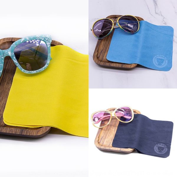 soft thick 230g glasses cloth deerskin suede glasses cloth ca qin bu lettering jiangsu large price excellent, Blue
soft thick 230g glasses cloth deerskin suede glasses cloth ca qin bu lettering jiangsu large price excellent, Blue
