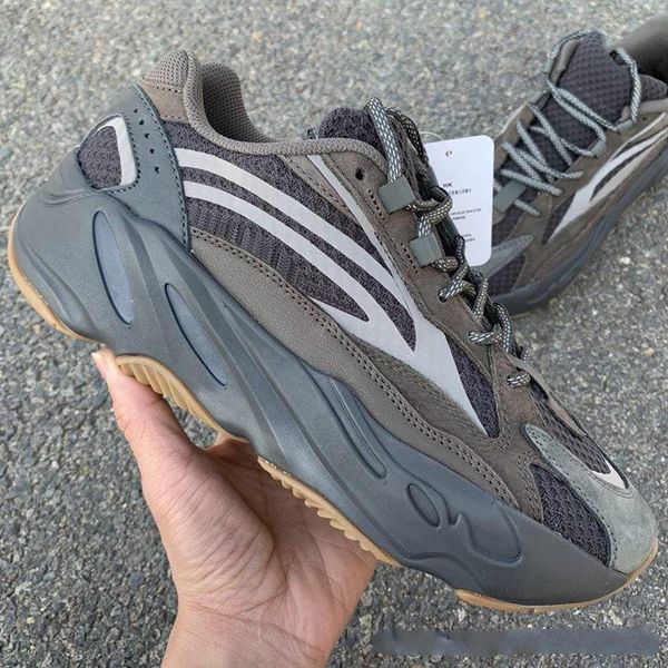 Wave Runner 700 V2 Geode Static Salt Inertia OG Solid Grey Mauve Mens Kanye West Running Shoes Women Fashion Sports Athletics Sneakers
Wave Runner 700 V2 Geode Static Salt Inertia OG Solid Grey Mauve Mens Kanye West Running Shoes Women Fashion Sports Athletics Sneakers