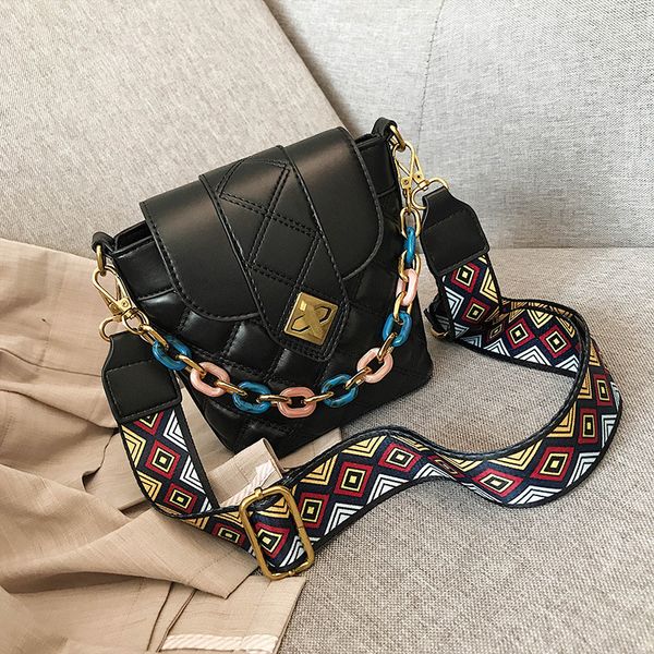 fashion women's bag 2020 new quilted chains lock buckle bag women shoulder women messenger handbag bucket
fashion women's bag 2020 new quilted chains lock buckle bag women shoulder women messenger handbag bucket