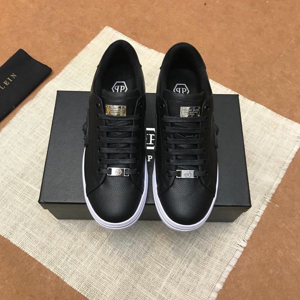 fast delivery high-end luxury men's casual sports shoes fashion design brand star platform men's shoes vintage pattern size: 38-44
fast delivery high-end luxury men's casual sports shoes fashion design brand star platform men's shoes vintage pattern size: 38-44