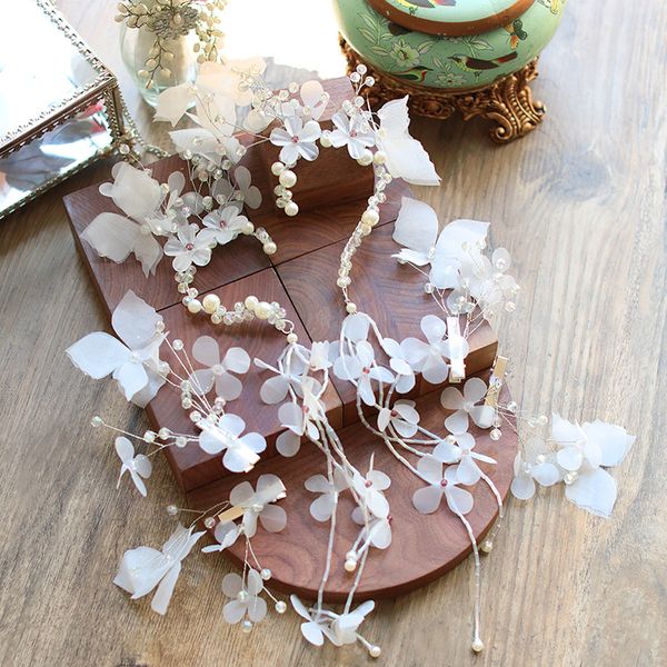 white handmade flowers long ear hanging Butterfly Hair Clip Set tiara wedding Bridal headdress jewelry wholesale
white handmade flowers long ear hanging Butterfly Hair Clip Set tiara wedding Bridal headdress jewelry wholesale