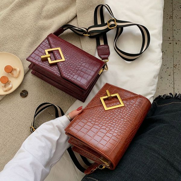 lock women's handbags stone pattern pu leather crossbody bags for women width strap alligator shoulder bags ladies flap
lock women's handbags stone pattern pu leather crossbody bags for women width strap alligator shoulder bags ladies flap