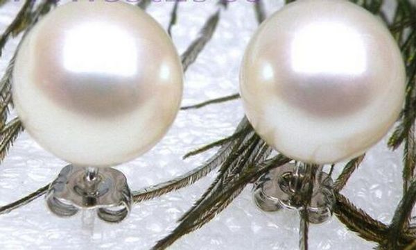 akoya japonés cultivadas perlas 9mm blanco pendientes, White
akoya japonés cultivadas perlas 9mm blanco pendientes, White