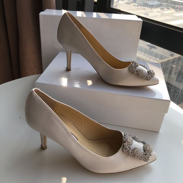 luxury designer brand women dress shoes ladies fashion super high heels sandals bridal wedding banquet 34-40, Black
luxury designer brand women dress shoes ladies fashion super high heels sandals bridal wedding banquet 34-40, Black