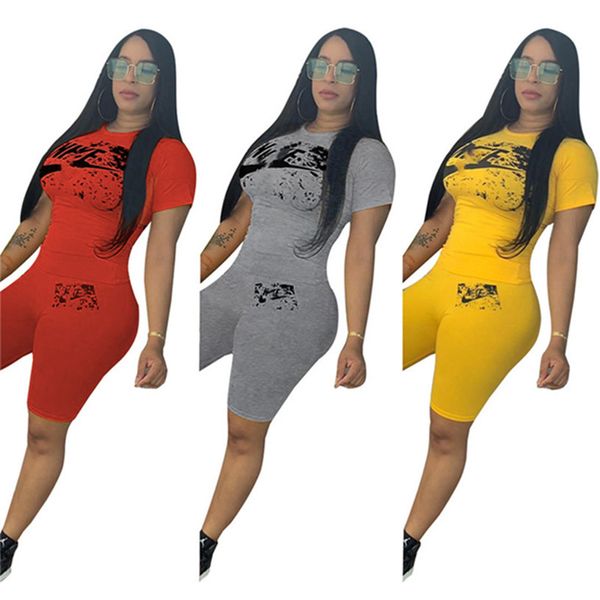 women designer 2 piece set t-shirt shorts s-2xl sweatsuit summer casual clothing outfits crew neck short sleeve pullover capris dhl 3356, Gray
women designer 2 piece set t-shirt shorts s-2xl sweatsuit summer casual clothing outfits crew neck short sleeve pullover capris dhl 3356, Gray
