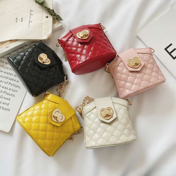 kids bucket bags 2020 baby girls princess chain purse children designer purse kids solid boutique chain bags, White
kids bucket bags 2020 baby girls princess chain purse children designer purse kids solid boutique chain bags, White