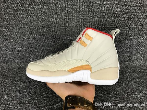 wholesale 12 chinese new year women basketball shoes gs womens real carbon fiber cny trainers sports sneakers 36-40, White;red
wholesale 12 chinese new year women basketball shoes gs womens real carbon fiber cny trainers sports sneakers 36-40, White;red