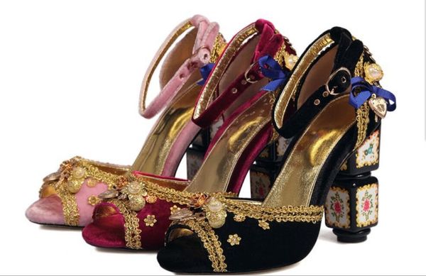 luxury designer women shoes with box fashion women's sandals suede leather material soft and comfortable heel height sandal shoe chunky, Black
luxury designer women shoes with box fashion women's sandals suede leather material soft and comfortable heel height sandal shoe chunky, Black