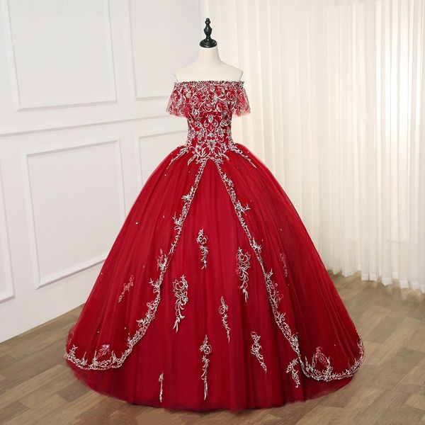 luxury sliver embroideried burgundy quinceanera prom dresses ball gown off the shoulder with sleeves sweet 16 dress vestidos 15 anos, Blue;red
luxury sliver embroideried burgundy quinceanera prom dresses ball gown off the shoulder with sleeves sweet 16 dress vestidos 15 anos, Blue;red