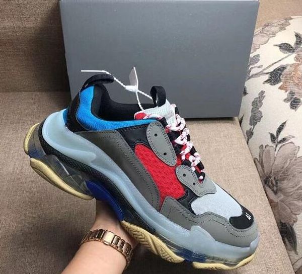 new2020 fashion paris 17fw triple-s sneakers triple s casual dad shoes for men's women beige black ceahp sports designer shoes sneakers
new2020 fashion paris 17fw triple-s sneakers triple s casual dad shoes for men's women beige black ceahp sports designer shoes sneakers
