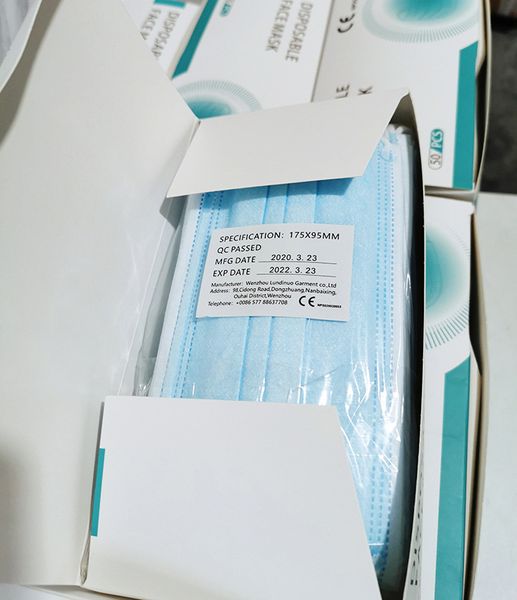 in stock 50pcs/box disposable face mask non-woven 3-layer anti-dust mask for daily home use ing
in stock 50pcs/box disposable face mask non-woven 3-layer anti-dust mask for daily home use ing
