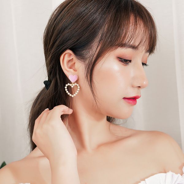 2019 new pearl love ear pierced ear clip female temperament wild hollow love earrings, Silver
2019 new pearl love ear pierced ear clip female temperament wild hollow love earrings, Silver