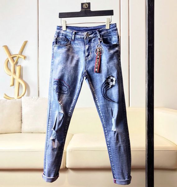 2020 european american style men's jeans pour hommes trousers army green jeans camouflage pencil pants slim black jeans designer pants, Blue
2020 european american style men's jeans pour hommes trousers army green jeans camouflage pencil pants slim black jeans designer pants, Blue