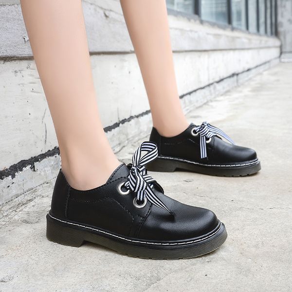 2020 new spring explosion lady flat shoes lace-up solid color non-slip wear-resistant simple temperament women shoes u19-20, Black
2020 new spring explosion lady flat shoes lace-up solid color non-slip wear-resistant simple temperament women shoes u19-20, Black