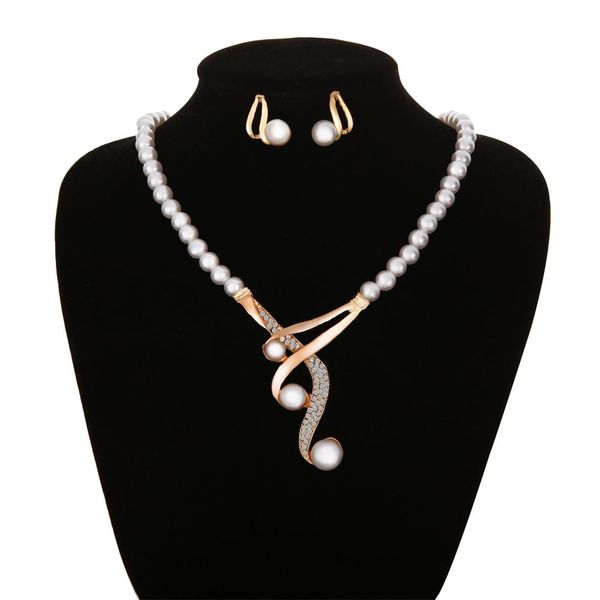 hook shape pendant faux pearl beaded necklace earrings bridal party jewelry set new chic, Silver
hook shape pendant faux pearl beaded necklace earrings bridal party jewelry set new chic, Silver