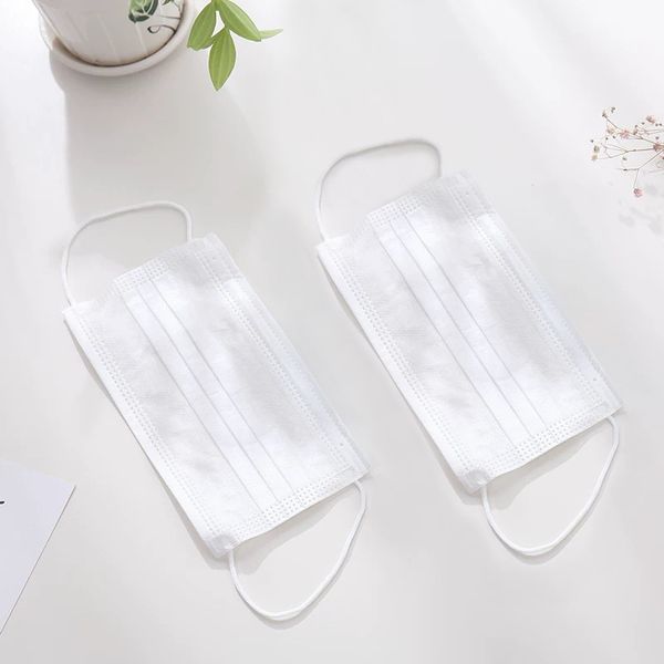 50pcs lot in stock disposable protection mask 3 layer earloop non woven activated carbon anti-dust face masks fast shipping
50pcs lot in stock disposable protection mask 3 layer earloop non woven activated carbon anti-dust face masks fast shipping