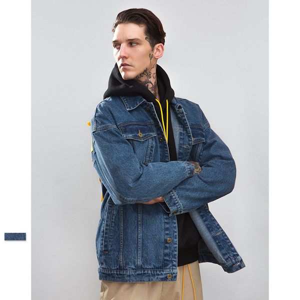 2018 new autumn men's jeans jacket personality coloring casual high street loose jeans jacket oversize hip-hop singer costumes, Black;brown
2018 new autumn men's jeans jacket personality coloring casual high street loose jeans jacket oversize hip-hop singer costumes, Black;brown