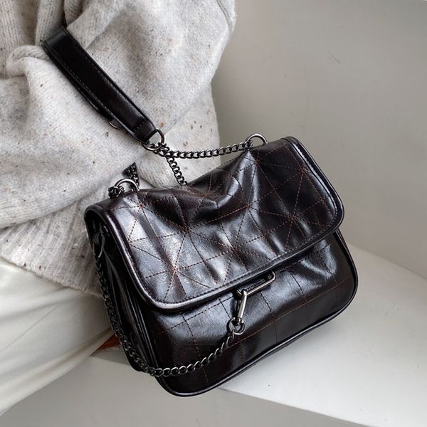 chic chain design crossbody bags for women 2020 soft pu leather shoulder messenger bag lady small handbags black bags
chic chain design crossbody bags for women 2020 soft pu leather shoulder messenger bag lady small handbags black bags