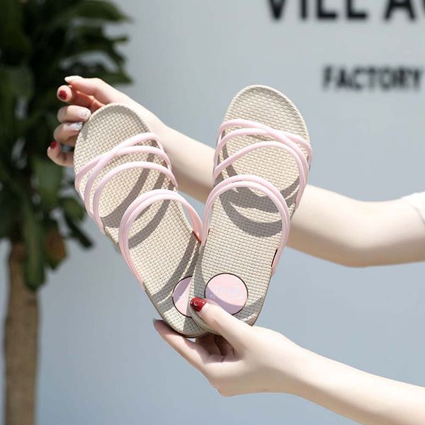 01125 slippers rubber slide sandal floral brocade men slipper gear bottoms flip flops women striped beach causal slipper with box size:35-45, Black
01125 slippers rubber slide sandal floral brocade men slipper gear bottoms flip flops women striped beach causal slipper with box size:35-45, Black