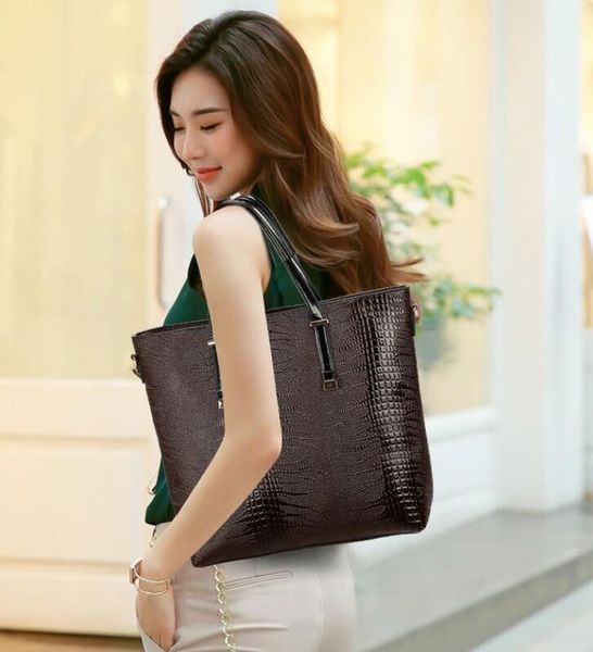 new style women bag handbag tote over shoulder crossbody leather big casual designer female bolsas
new style women bag handbag tote over shoulder crossbody leather big casual designer female bolsas