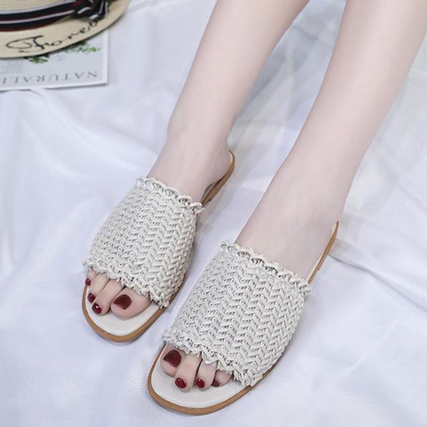 chaussure femme sewing new fashion women summer flat-soled round toe sandals vintage upper materia casual shoes slippers, Black
chaussure femme sewing new fashion women summer flat-soled round toe sandals vintage upper materia casual shoes slippers, Black