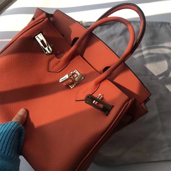 дизайнер luxury leather hangdbag высокого качества сумка плеча мода несколько цветов cfy2003101 #
дизайнер luxury leather hangdbag высокого качества сумка плеча мода несколько цветов cfy2003101 #