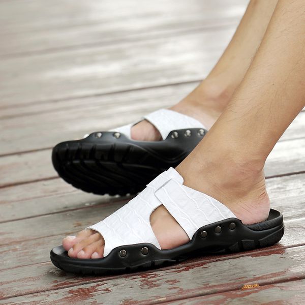 new slippers men summer sandals male comfortable seaside beach flats fashion plus size shoes 38-50, Black
new slippers men summer sandals male comfortable seaside beach flats fashion plus size shoes 38-50, Black