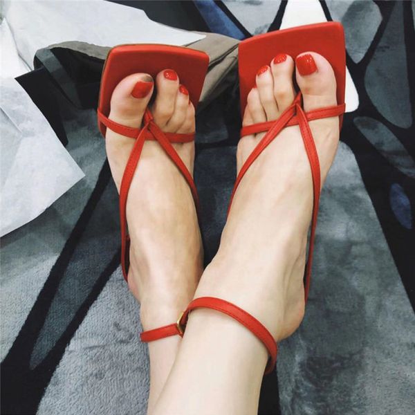 2020 women's new fashion square head and foot ring straps, belt buckle high heels wild super fire thin sandals with sandals, Black
2020 women's new fashion square head and foot ring straps, belt buckle high heels wild super fire thin sandals with sandals, Black