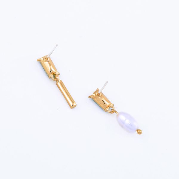 korean version of s925 pure silver earrings ins wind geometry commuter earrings new temperament pearl
korean version of s925 pure silver earrings ins wind geometry commuter earrings new temperament pearl