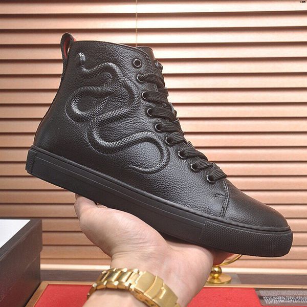 19sw men shoes leather fashion high male boots luxury brands mens casual sneakers waterproof lace up flats solid color shoes, Black 
19sw men shoes leather fashion high male boots luxury brands mens casual sneakers waterproof lace up flats solid color shoes, Black