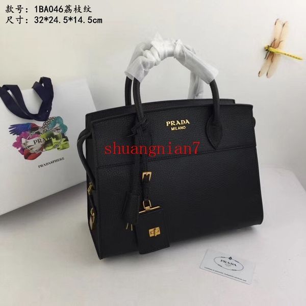 ms. handbags for exquisite workmanship,commuting style and smooth oil-edge leather soft shoulder-shoulder bag, excellent results
ms. handbags for exquisite workmanship,commuting style and smooth oil-edge leather soft shoulder-shoulder bag, excellent results