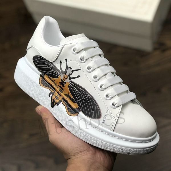 in 2020 chaussure luxury italian designer sneakers thick crust velvet 3m reflective printing womens fashion casual shoes lady with box, Black
in 2020 chaussure luxury italian designer sneakers thick crust velvet 3m reflective printing womens fashion casual shoes lady with box, Black