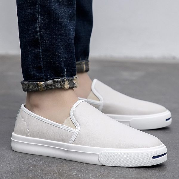 errfc fashion forward men's black leisure loafer shoes trending slip on boat shoes for man flat platform younger zapatos 38-44 
errfc fashion forward men's black leisure loafer shoes trending slip on boat shoes for man flat platform younger zapatos 38-44