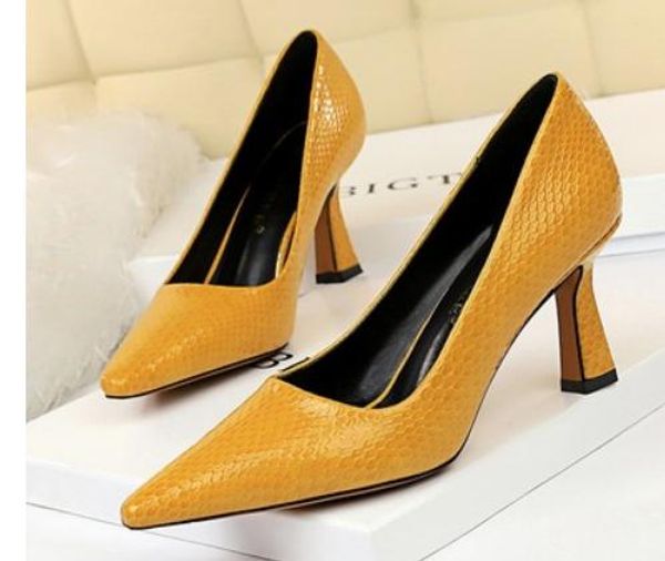 2020 women's shoes in spring and autumn with new style high heel coarse heel pointed end@9072, Black
2020 women's shoes in spring and autumn with new style high heel coarse heel pointed end@9072, Black