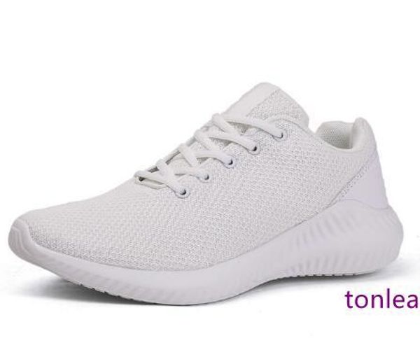2020 new running shoes super cool black sports shoes lightweight man sneakers damping trainers gym with
2020 new running shoes super cool black sports shoes lightweight man sneakers damping trainers gym with