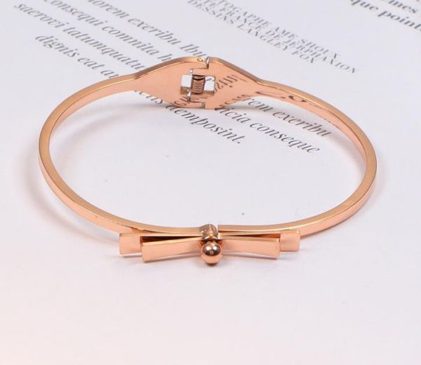 tridimensional knot bracelet 18k rose gold hollow bracelet, Golden;silver 
tridimensional knot bracelet 18k rose gold hollow bracelet, Golden;silver