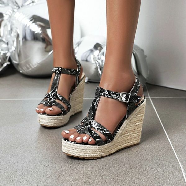 sianie tianie 2020 t-strap lady espadrilles high heels sandals woman summer shoes snake skin print women wedges platform sandals t18, Black
sianie tianie 2020 t-strap lady espadrilles high heels sandals woman summer shoes snake skin print women wedges platform sandals t18, Black