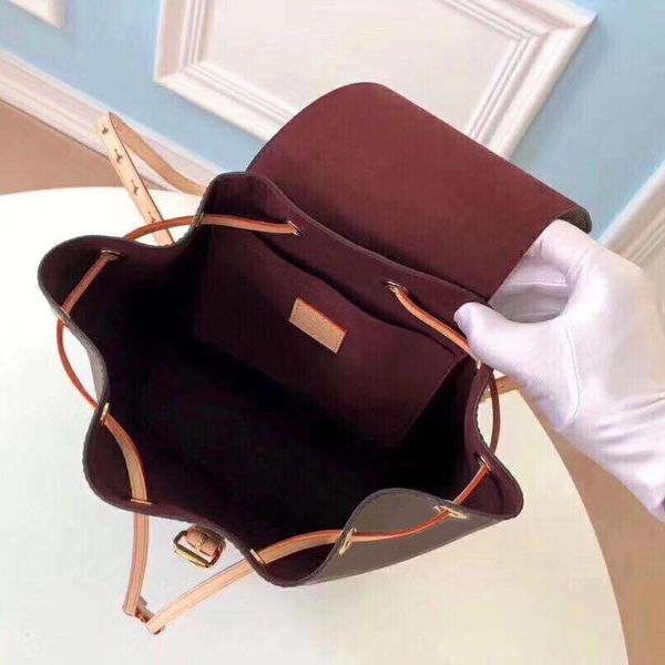 designer- backpack for women orignal genuine leather back pack shoulder bag handbag presbyopic mini package messenger bag two way new
designer- backpack for women orignal genuine leather back pack shoulder bag handbag presbyopic mini package messenger bag two way new