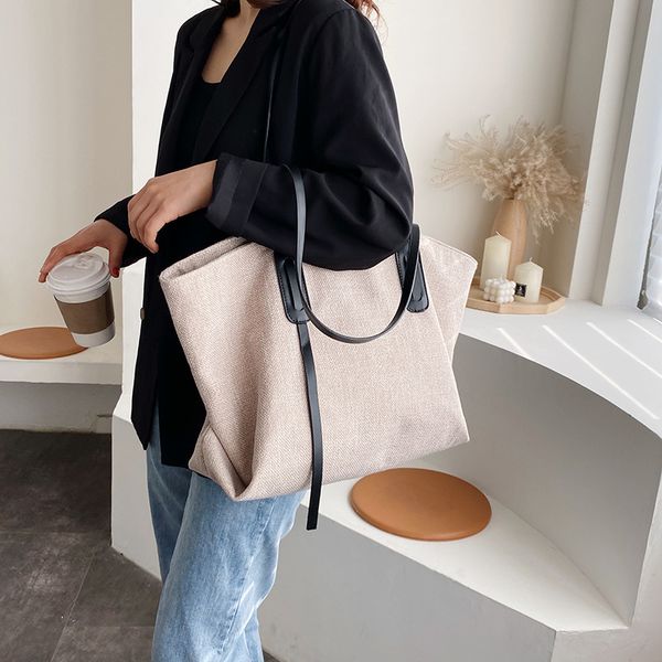 сумка женская большая 2020 новый стиль корейский стиль мода повседневная одно плечо холщовая сумка западный стиль ручной тотализатор
сумка женская большая 2020 новый стиль корейский стиль мода повседневная одно плечо холщовая сумка западный стиль ручной тотализатор