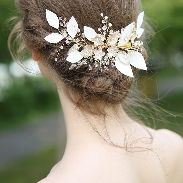 slbridal handmade golden crystal rhinestone flower wedding hair clip barrettes bridal headpiece hair accessories women jewelry, Golden;white
slbridal handmade golden crystal rhinestone flower wedding hair clip barrettes bridal headpiece hair accessories women jewelry, Golden;white