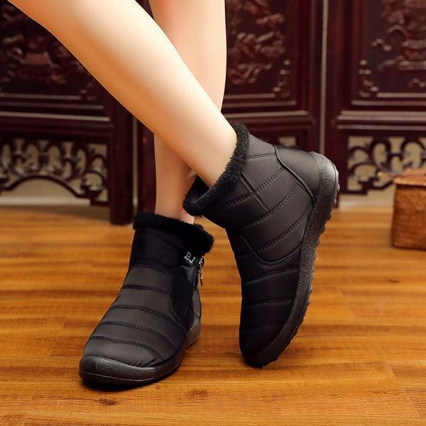 winter 2019 warm plush snow tube thick waterproof side zipper shoes women ankle boots plus size y200115, Black
winter 2019 warm plush snow tube thick waterproof side zipper shoes women ankle boots plus size y200115, Black