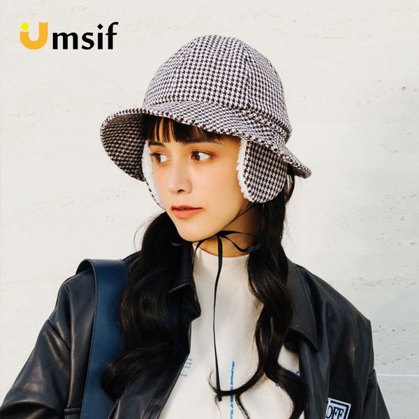 windproof warm wide brim bucket hats panama cap for women 2018 new winter women lace houndstooth bomber hat with fleece earmuffs, Blue;gray
windproof warm wide brim bucket hats panama cap for women 2018 new winter women lace houndstooth bomber hat with fleece earmuffs, Blue;gray