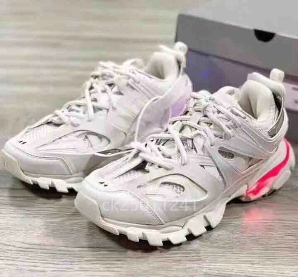 paris antiques triple s 3.0 upgraded sports shoes track led lights come in 11 colors luxury women's shoes men's shoes white black
paris antiques triple s 3.0 upgraded sports shoes track led lights come in 11 colors luxury women's shoes men's shoes white black